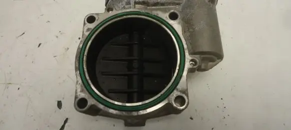 BMW 5 E60 E61 Throttle valve 7556118