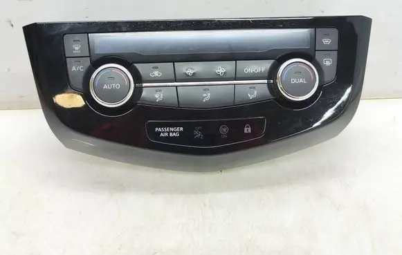 Nissan Qashqai Climate control unit 275004EA1A 20160526 T907771D