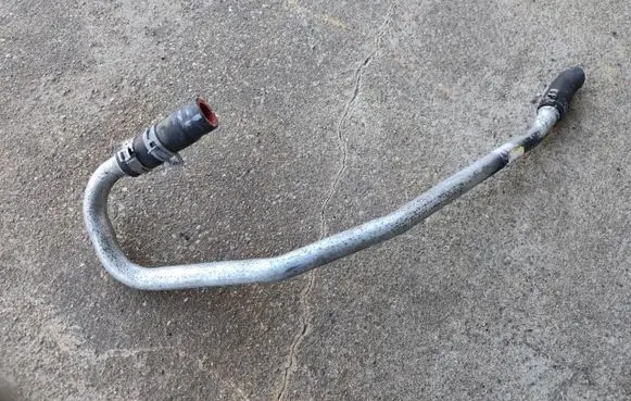 Chrysler 300 - 300C Engine coolant pipe/hose 04598026AD