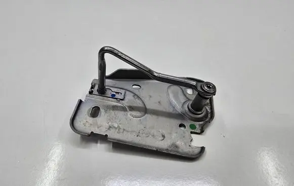 Audi Q7 4M Engine bonnet/hood lock/catch 4M0823185F