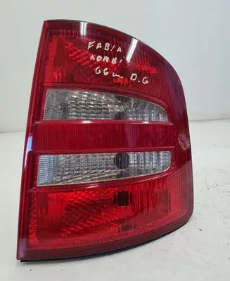 Skoda Fabia Mk1 (6Y) Rear/tail lights 6Y9945096B 6Y9945112B