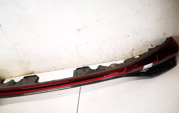 Audi Q4 e-tron Trunk door license plate light bar 98A945095F