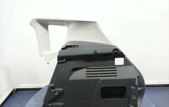 Peugeot 3008 I Tailgate/boot cover trim set 9671140477