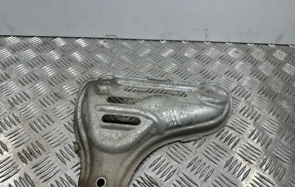 Lexus CT 200H Other under body part 