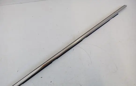 Peugeot 3008 II Side skirt rear trim 9811580380