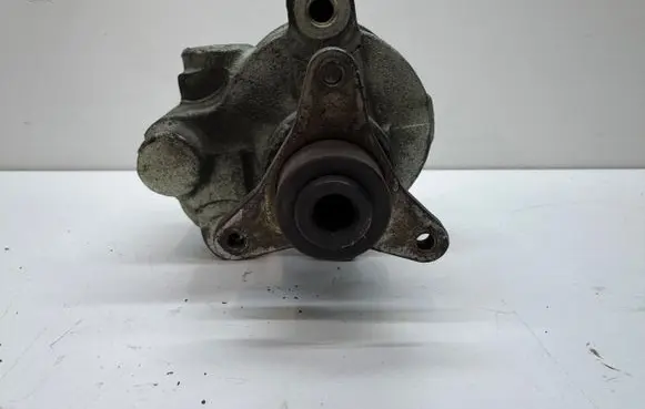 Renault Scenic II - Grand scenic II Power steering pump 26058572 7700415198 7700417308