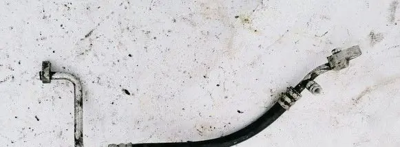 Subaru Forester SF Air conditioning (A/C) pipe/hose