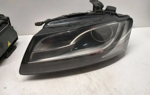 Audi A5 8T 8F Headlight/headlamp 8T0941003M 89317771