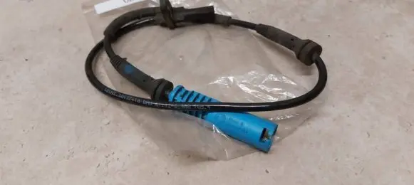 BMW X5 E53 ABS brake wheel speed sensor 0265007619