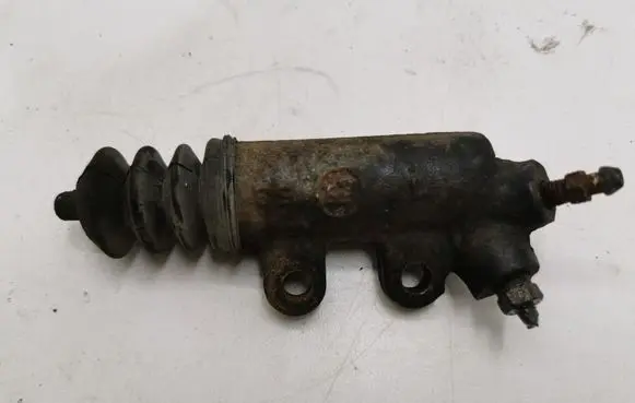 Toyota Corolla Verso AR10 Clutch master cylinder