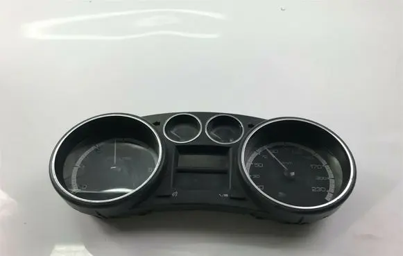 Peugeot 308 Speedometer (instrument cluster) 9666649080 P2373