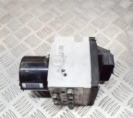 Volkswagen PASSAT B6 ABS Pump 3C0614109P 16705905