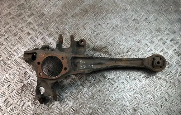 Subaru Legacy Rear wheel hub