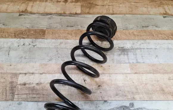 Audi A5 8T 8F Rear coil spring