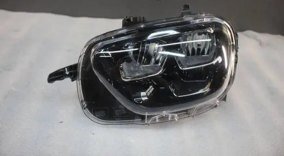 Citroen C3 Headlight/headlamp 12519138 9836267180 L90203167