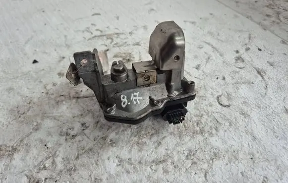 Renault Trafic III (X82) Throttle body valve 147B03010R