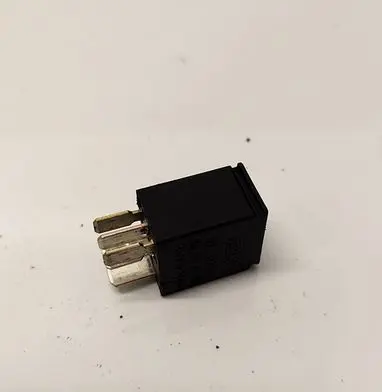 Volvo V70 Other relay 9441161