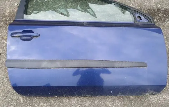 Fiat Stilo Front door melynos