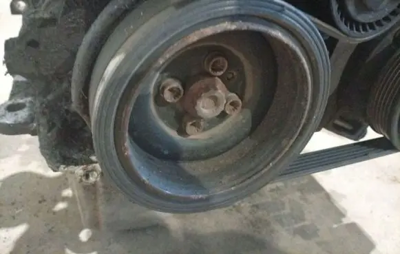 Skoda Octavia Mk2 (1Z) Crankshaft pulley