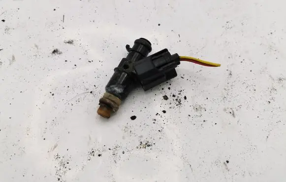 Honda Insight Fuel injector YF08BASY