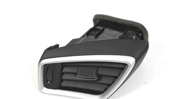 Nissan X-Trail T32 Dashboard air vent grill cover trim 687614CE1A