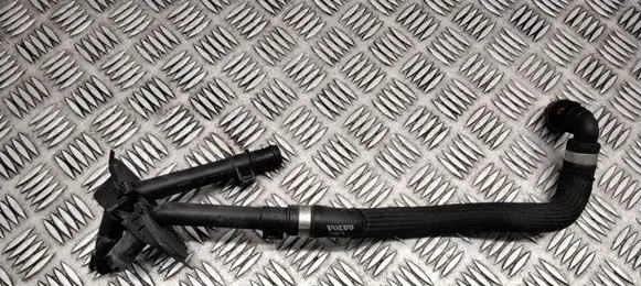 Volvo V70 Engine coolant pipe/hose 31368174