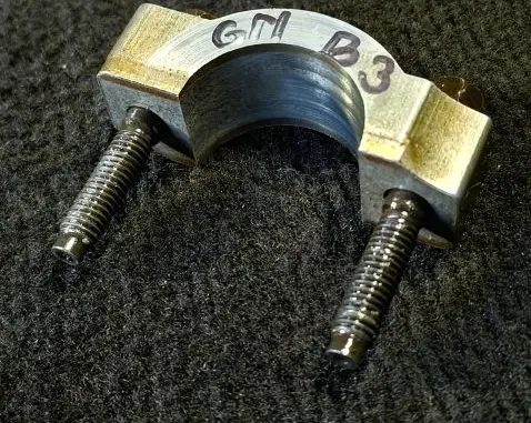 Chevrolet TrailBlazer Camshaft holder 