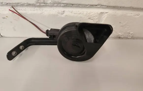 Audi A4 S4 B8 8K Horn signal 8T0951223