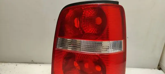 Volkswagen Touran I Rear/tail lights 1T0945112B 1T0945096