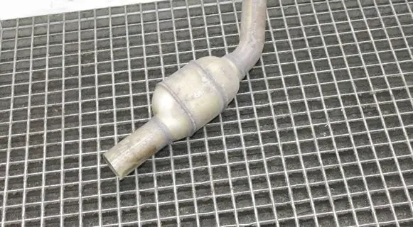 Mercedes-Benz SL R230 Catalyst/FAP/DPF particulate filter A2204904614