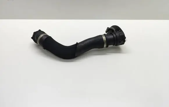 BMW 5 E60 E61 Engine coolant pipe/hose 7789742 14837810