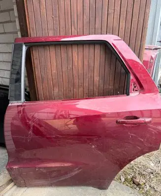 Dodge Durango Rear door