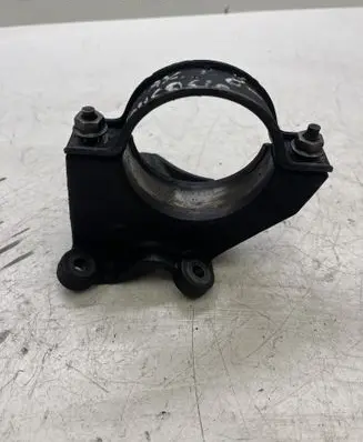 Ford S-MAX Driveshaft support bearing bracket 4M513K305BC C9M1A