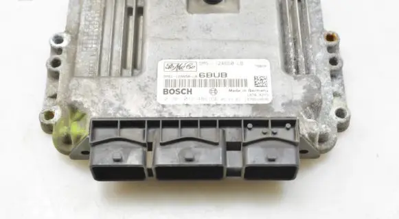 Ford Focus Engine control unit/module 5M5112A650LB