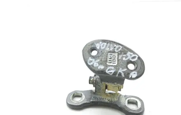 Volvo V50 Rear door lower hinge