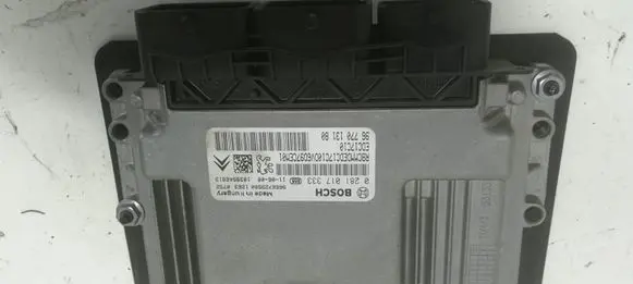 Peugeot 308 Engine control unit/module 0281017333 9677013180 9666729580