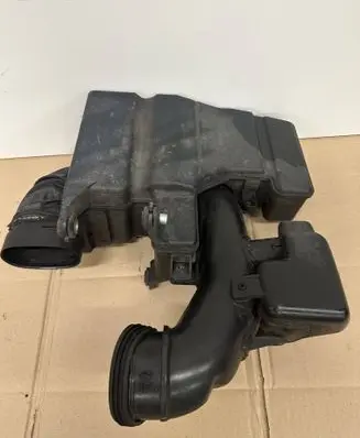 Hyundai i30 Intake resonator 28220A5800 28191A5800