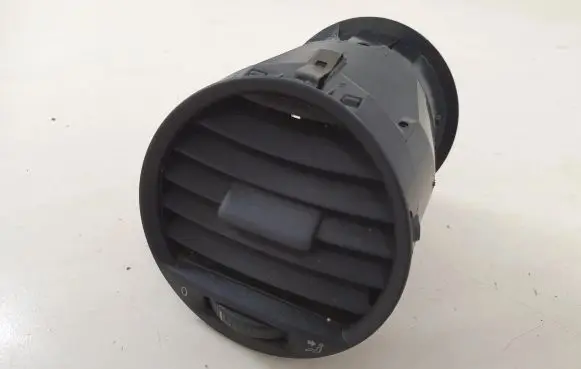 Volkswagen Caddy Dashboard side air vent grill/cover trim 2K0819703B