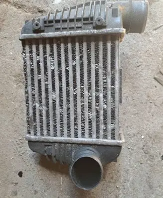 Audi A6 S6 C6 4F Intercooler radiator 4F0145806R