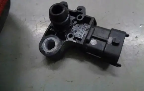 Ford Ecosport Air pressure sensor