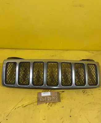 Jeep Grand Cherokee (WK) Front bumper upper radiator grill 55157414AA 11009G 1DM16TRMAA