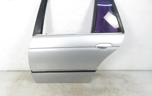 BMW 5 E39 Rear door 