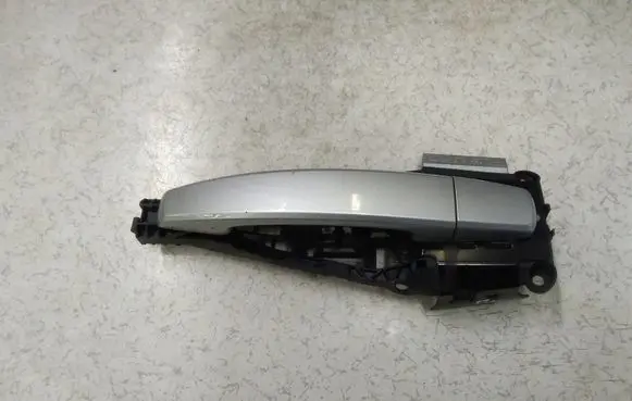 Opel Astra J Rear door exterior handle 14096201