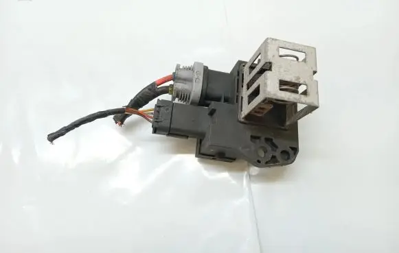 Citroen DS5 Heater blower motor/fan resistor 9663558880