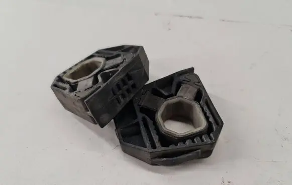 Skoda Octavia Mk2 (1Z) Radiator mount bracket 1Z0121367B