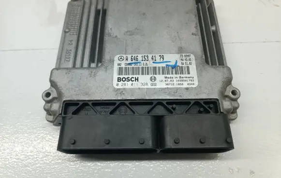 Mercedes-Benz E W211 Engine control unit/module A6461534179 1039S01793 0281011328