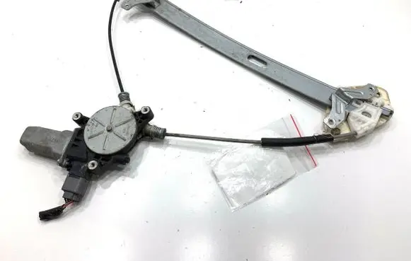Honda Accord Front door window regulator with motor