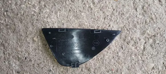 Renault Clio V Rear door handle cover V196600L