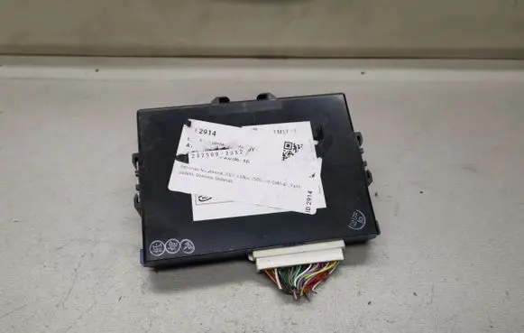 Lexus IS 220D-250-350 Keyless (KESSY) go control unit/module 2325002052
