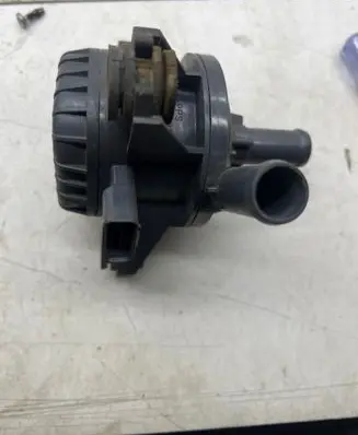 Lexus IS III XE30 Electric auxiliary coolant/water pump G904033030 22513J130062